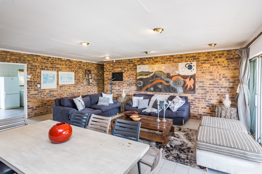 4 Bedroom Property for Sale in Vaaldam SH Free State